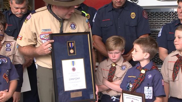 9-year-old Scout Saves His Mother’s Life